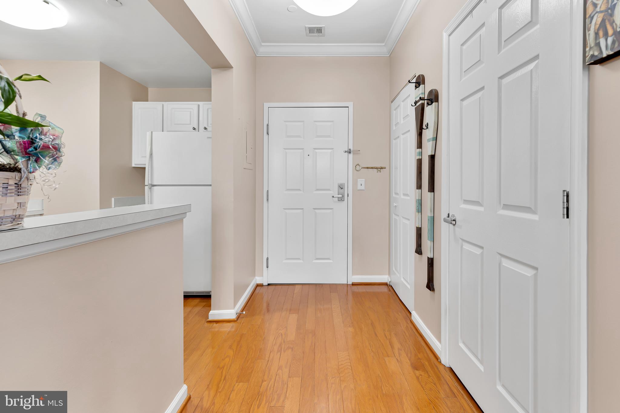 PIERSIDE AT HARBORVIEW - Residential