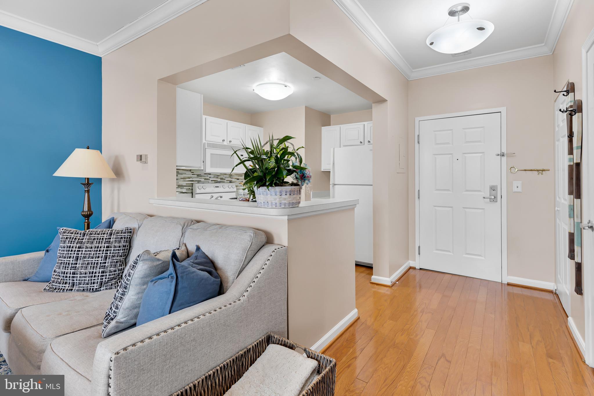 PIERSIDE AT HARBORVIEW - Residential