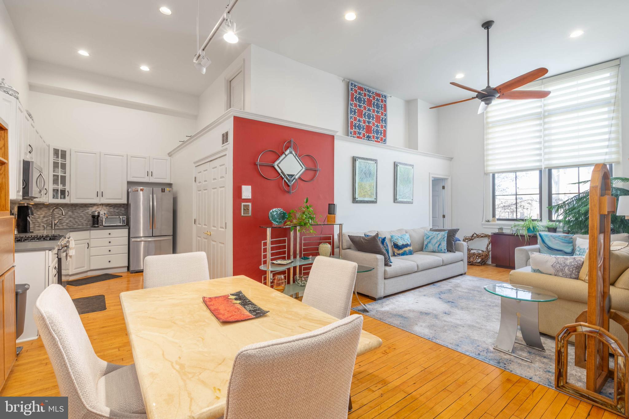 246 FITZWATER STREET 10