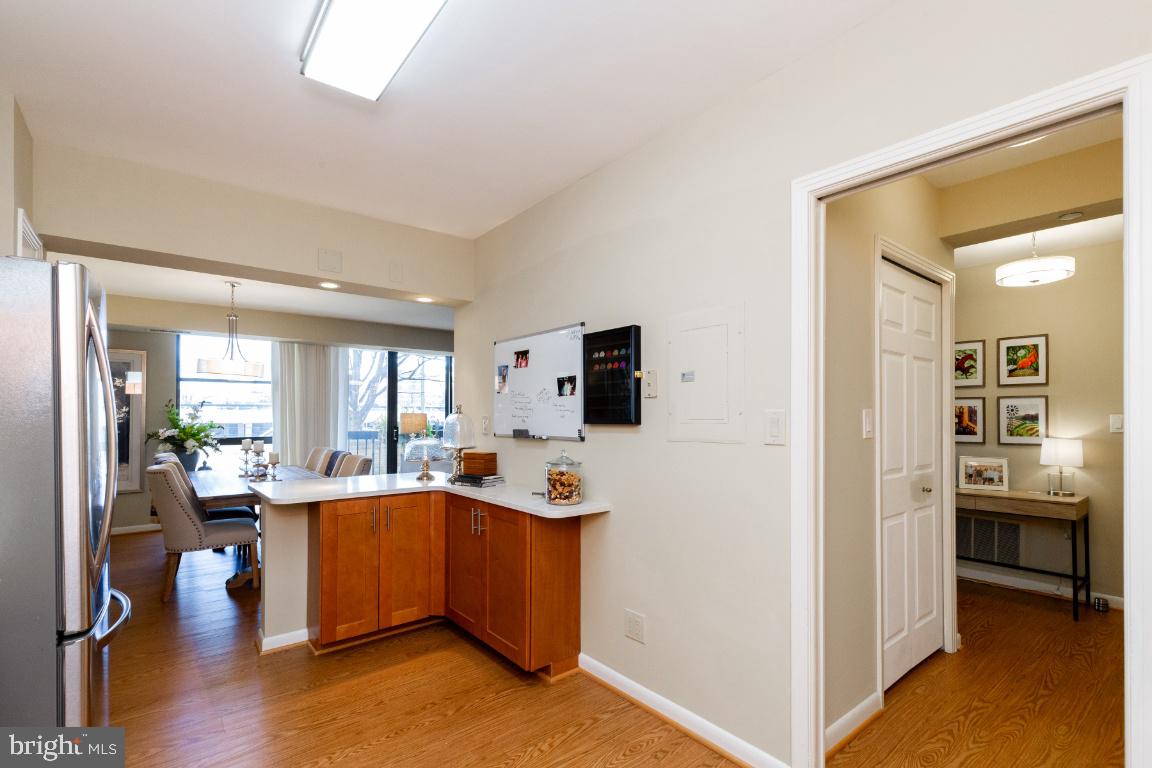 BARKLEY CONDO - Residential Lease