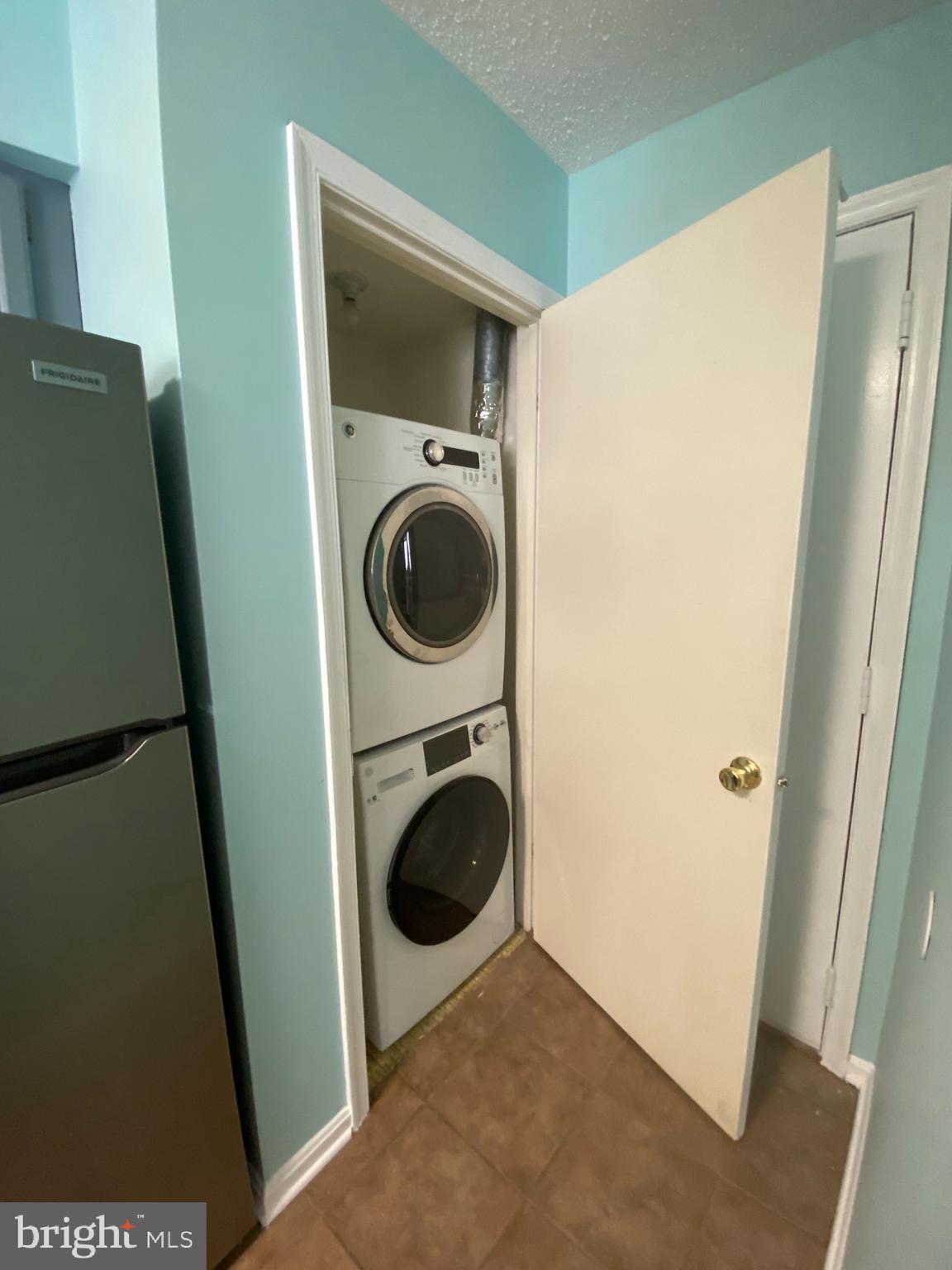 TIERS AT SILVER SPRING - Residential Lease