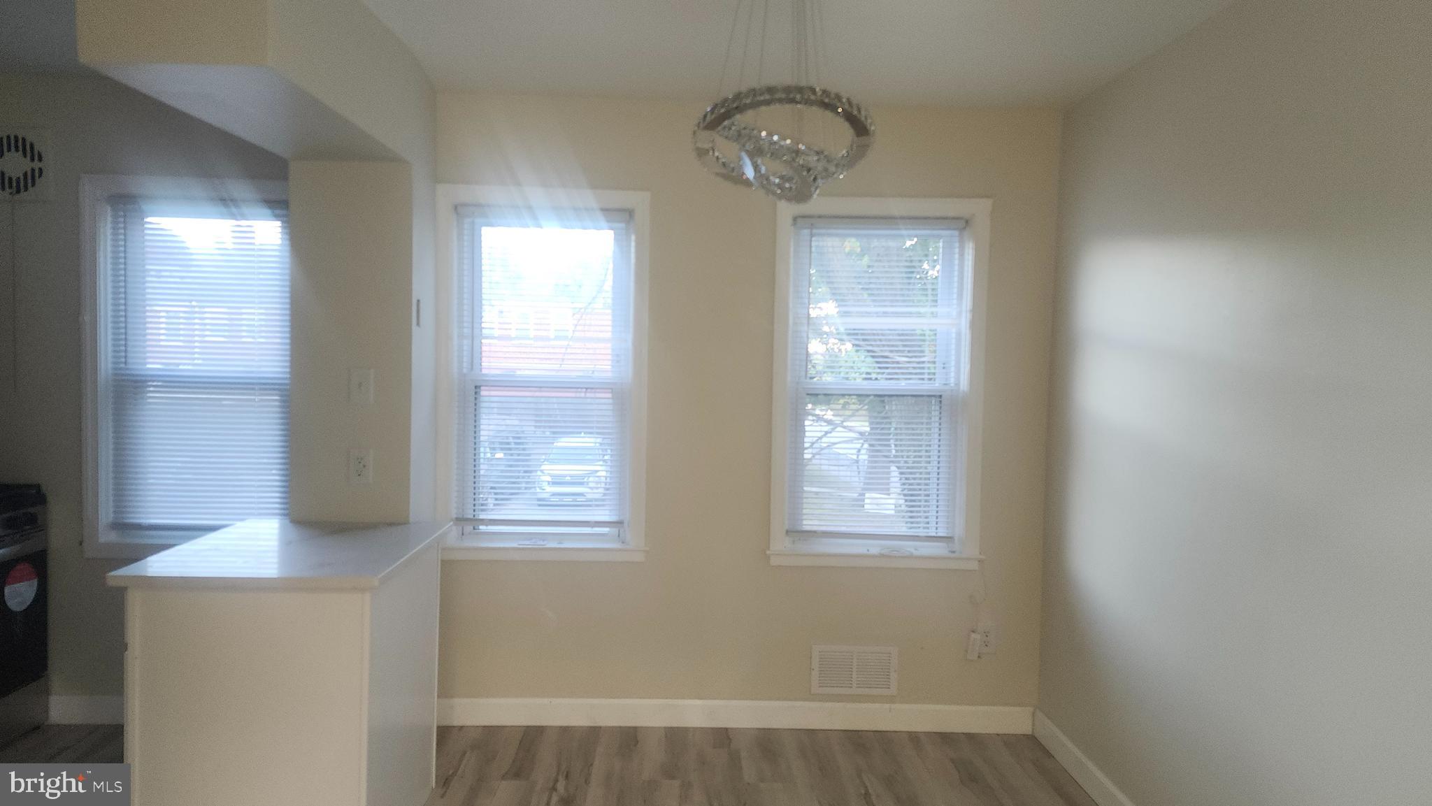 NORTHWOOD - Residential