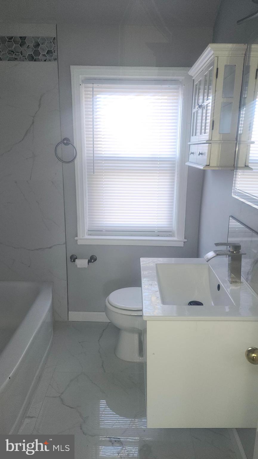 NORTHWOOD - Residential