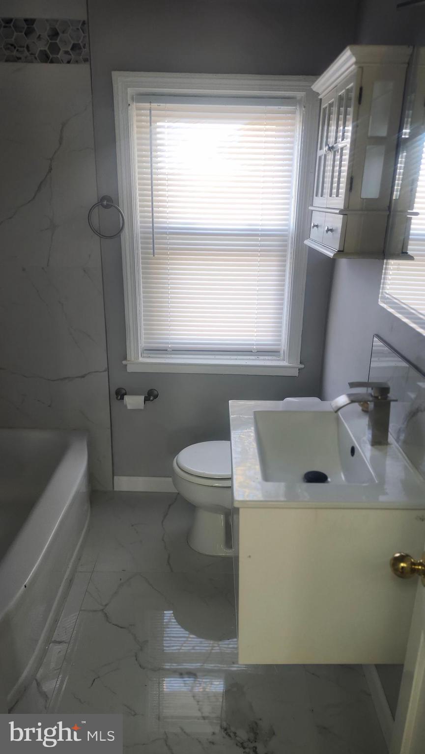 NORTHWOOD - Residential