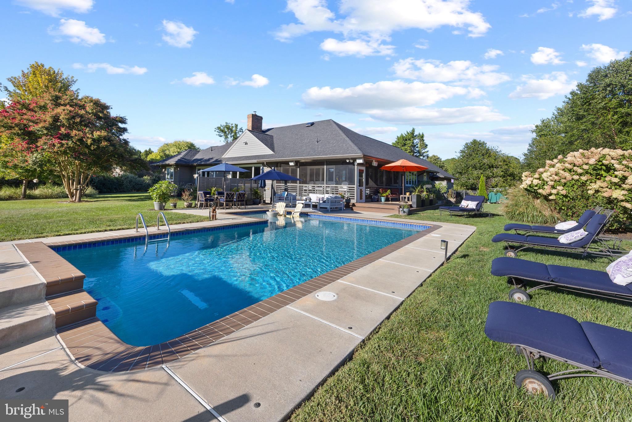 NORTH BEND - Residential