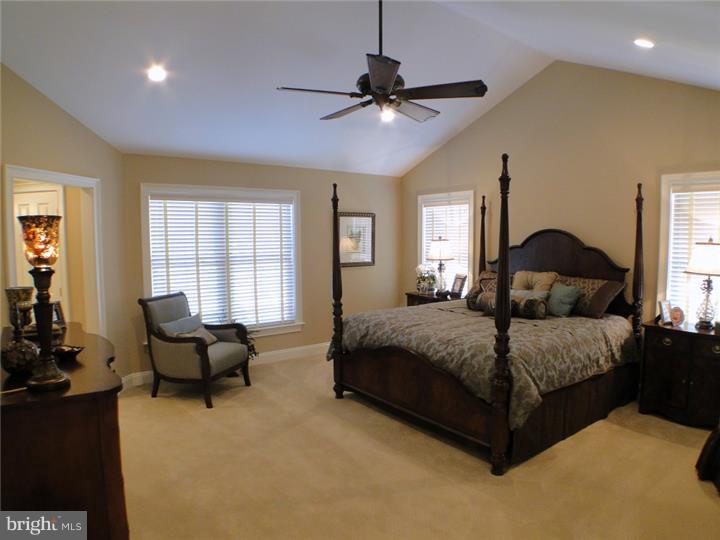 COLD POINT VILLAGE - Residential