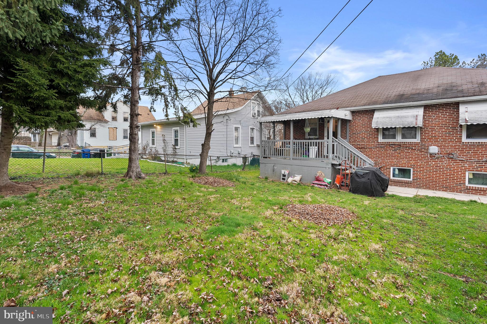 GARDENVILLE - Residential