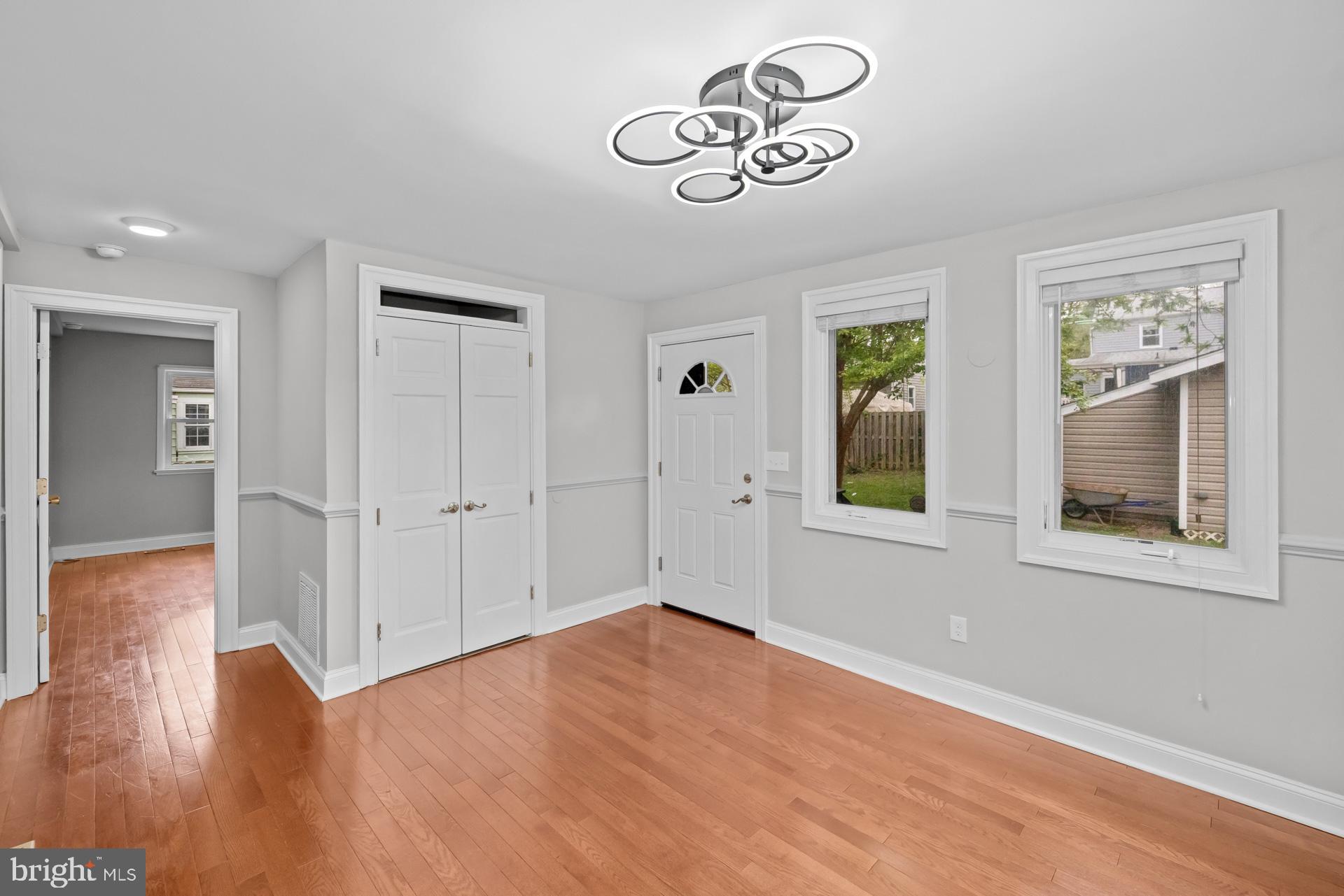 HOLLYWOOD - Residential