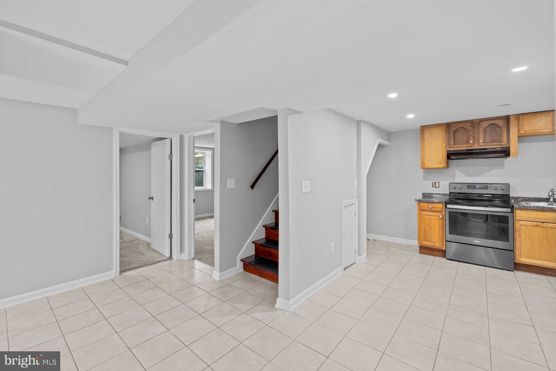 HOLLYWOOD - Residential