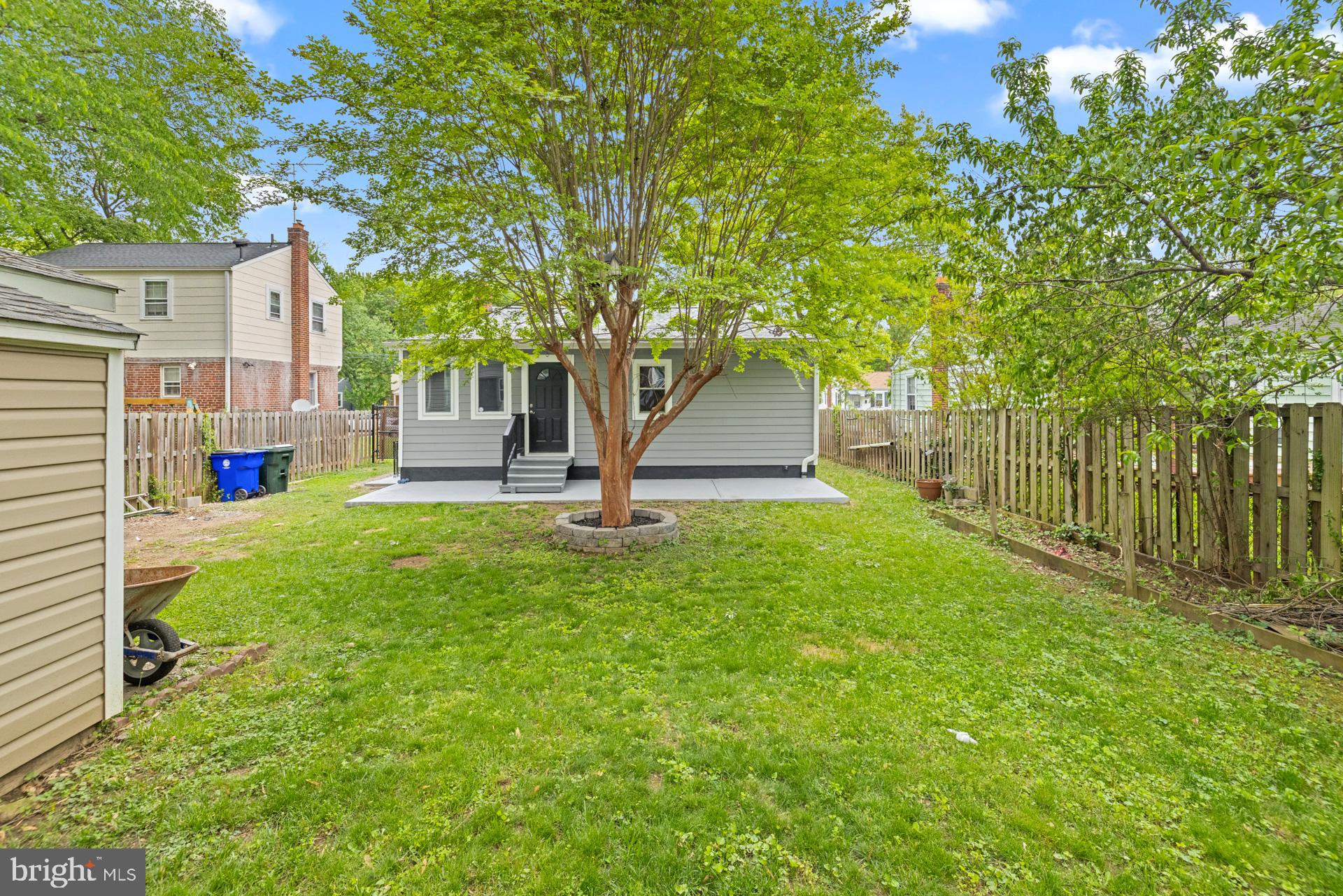 HOLLYWOOD - Residential