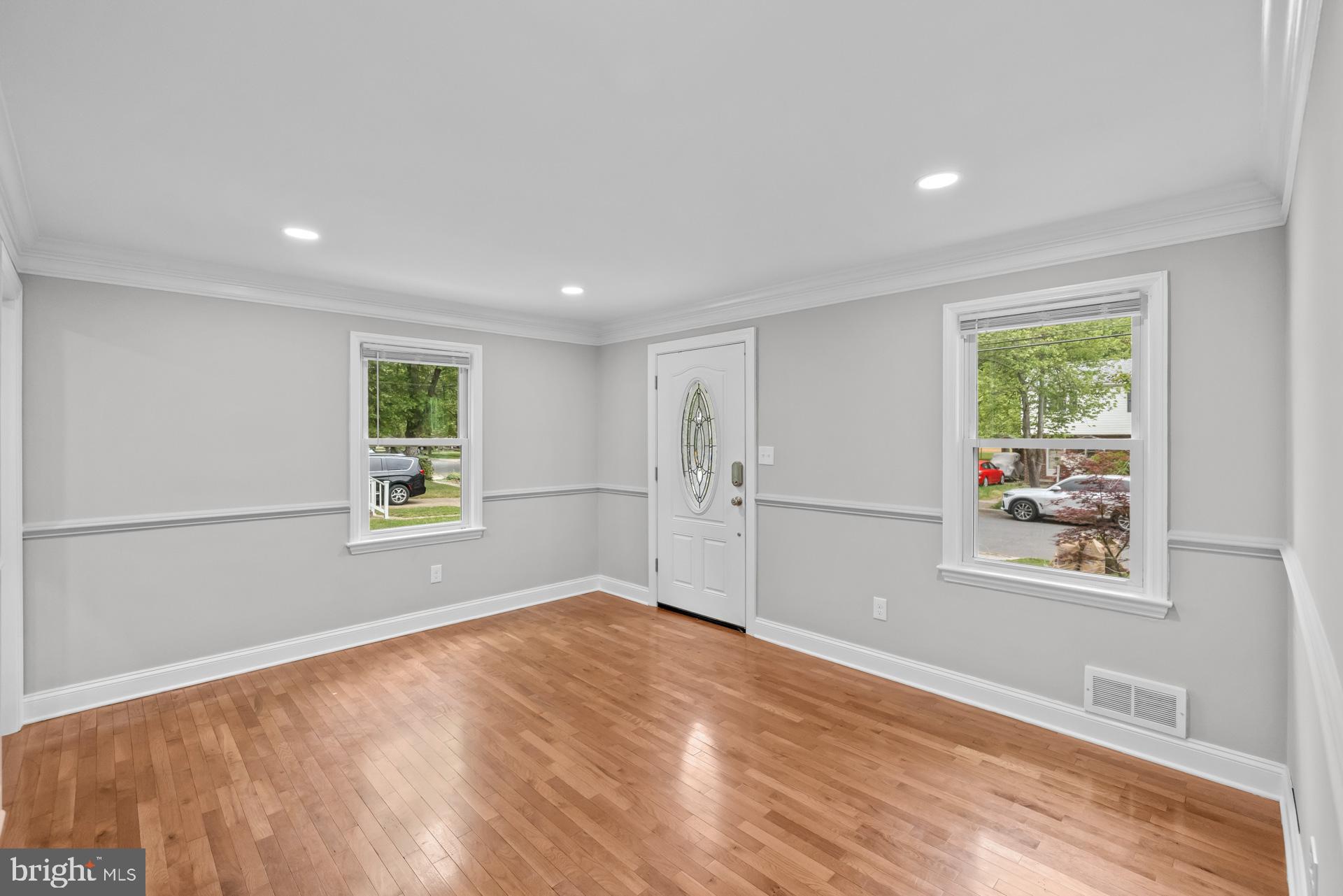 HOLLYWOOD - Residential