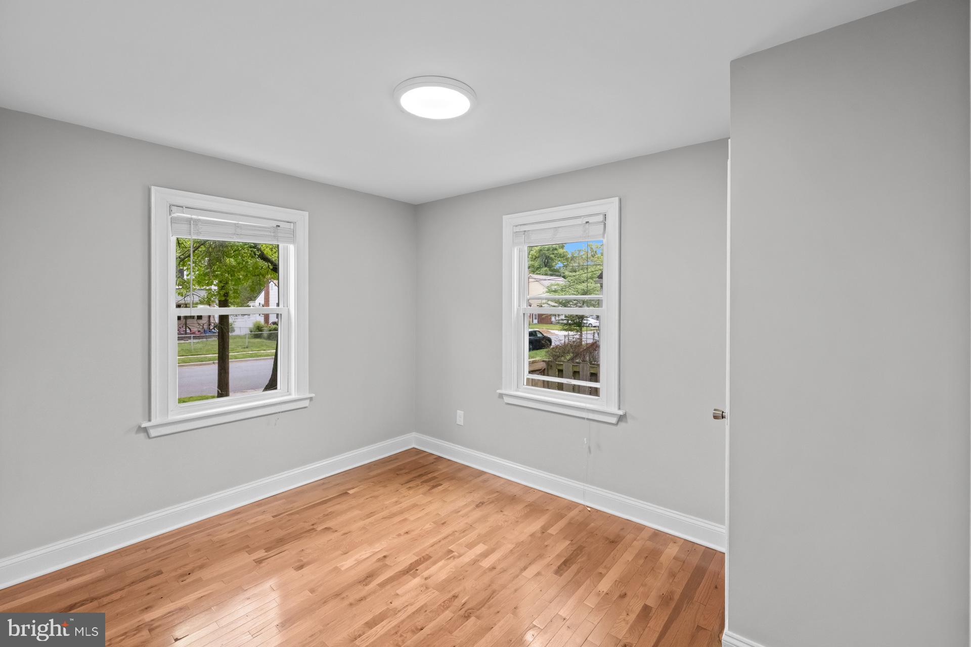HOLLYWOOD - Residential