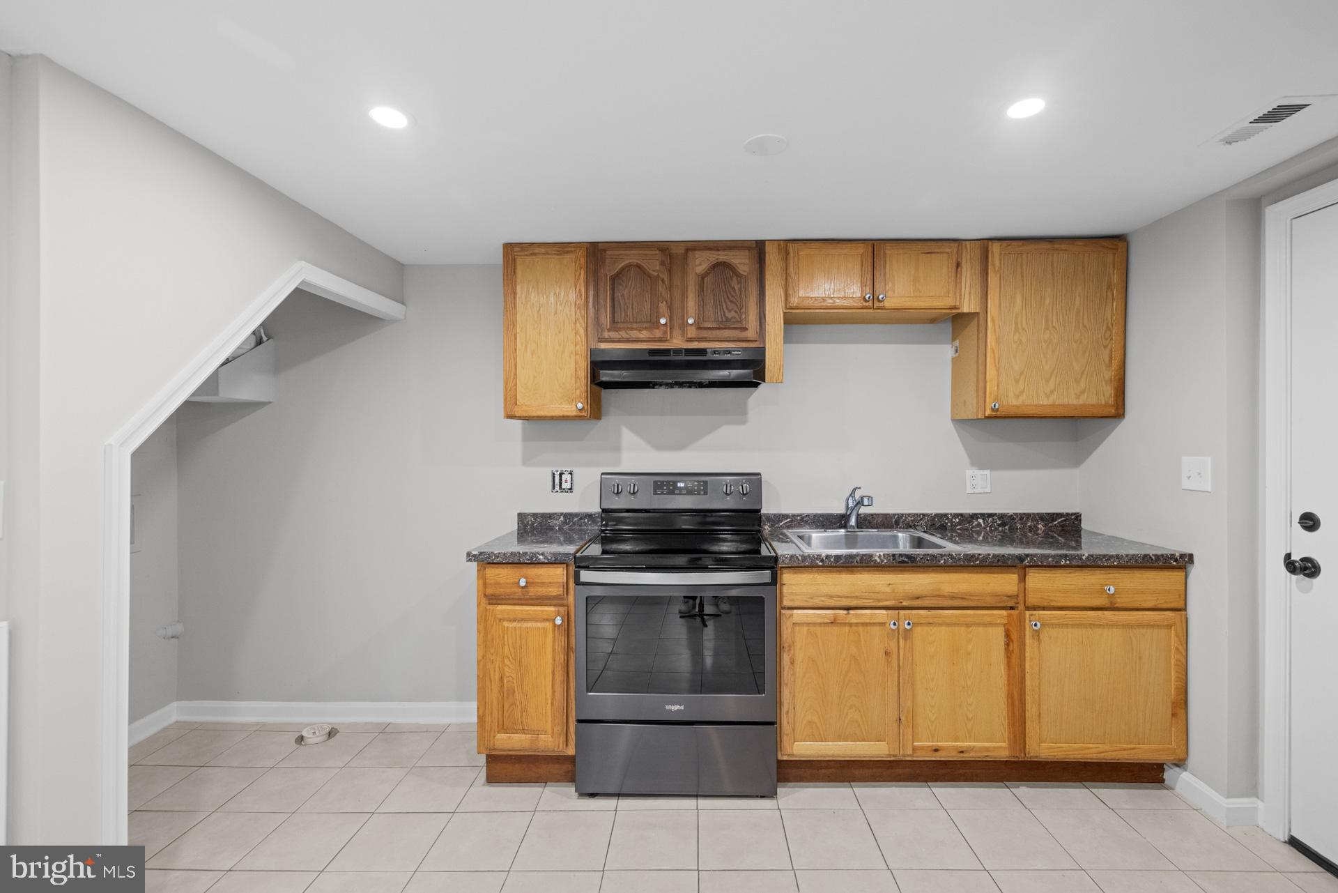 HOLLYWOOD - Residential