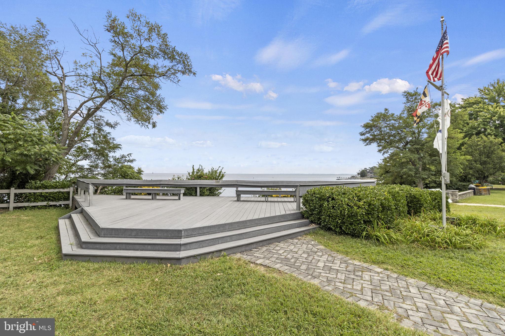 CAPE ST CLAIRE - Residential