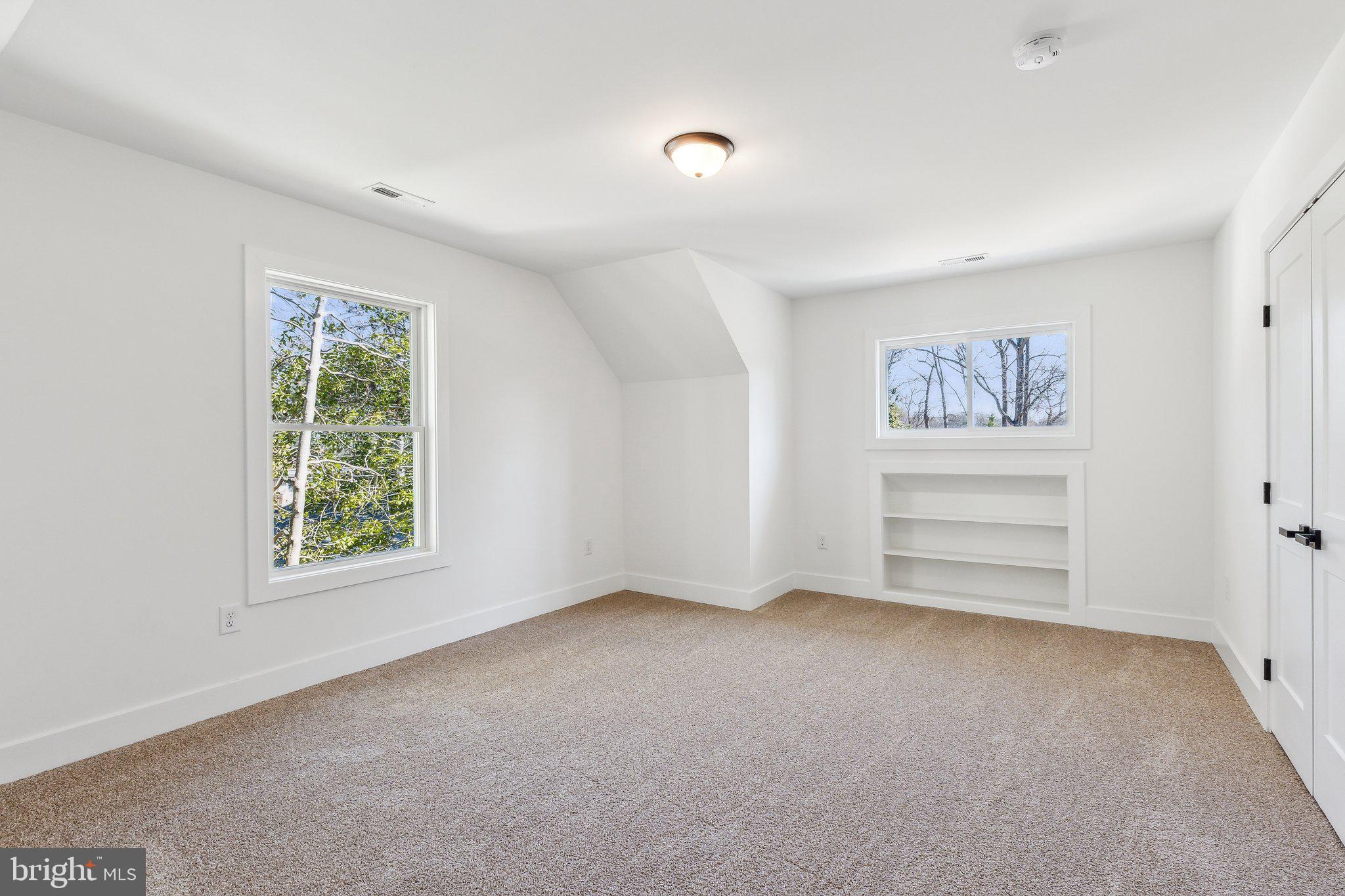 CAPE ST CLAIRE - Residential