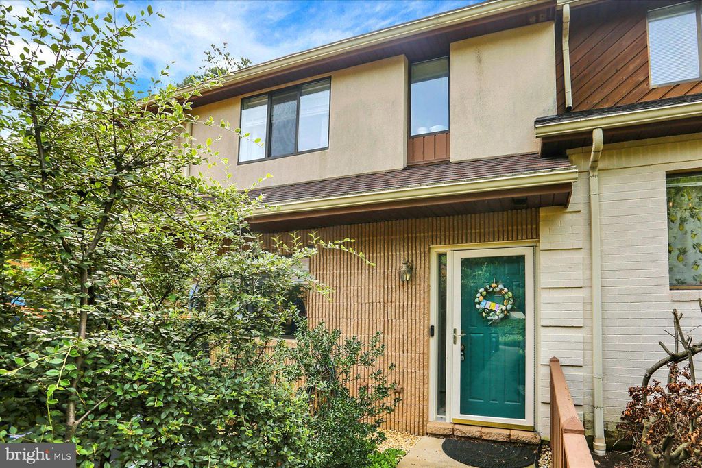 Photo of 441 Stonegate Court, MILLERSVILLE, PA 17551 (MLS # PALA2073434)