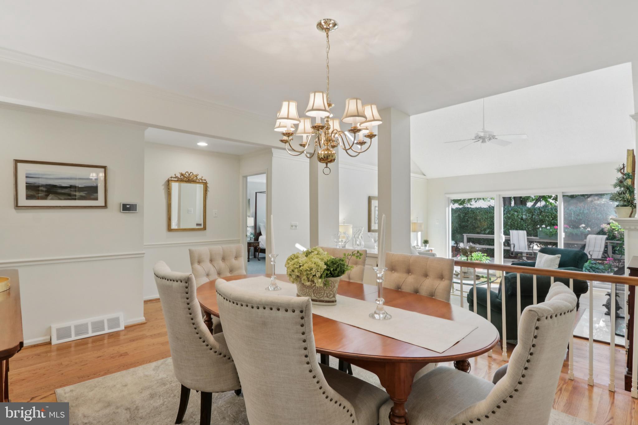 33 WINGSTONE LANE