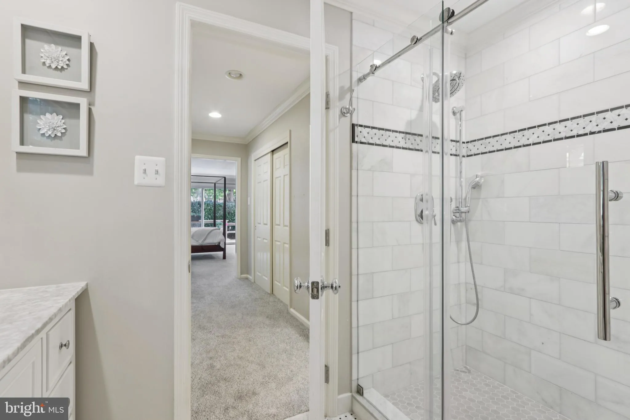 Devon, Pennsylvania 19333, United States, 3 Bedrooms Bedrooms, ,3 BathroomsBathrooms,Residential,Pending,214152