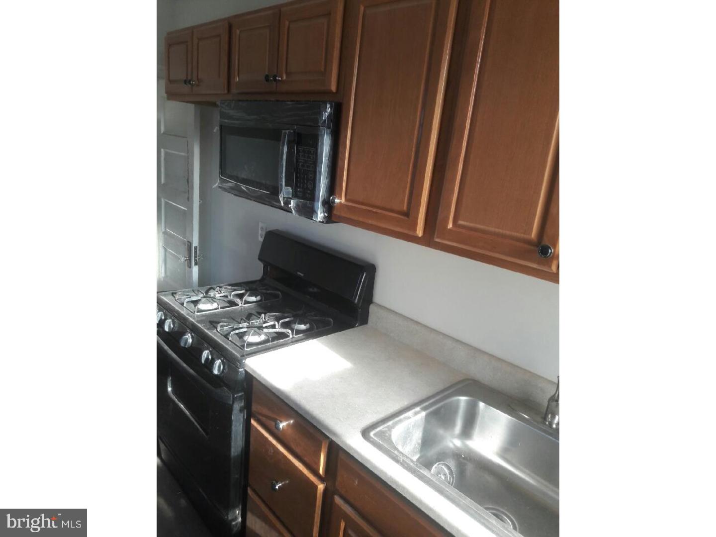 FRANKFORD - Residential Lease