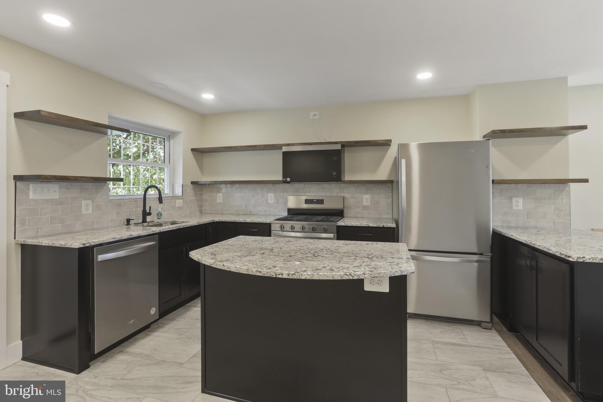 BROOKLYN - Residential