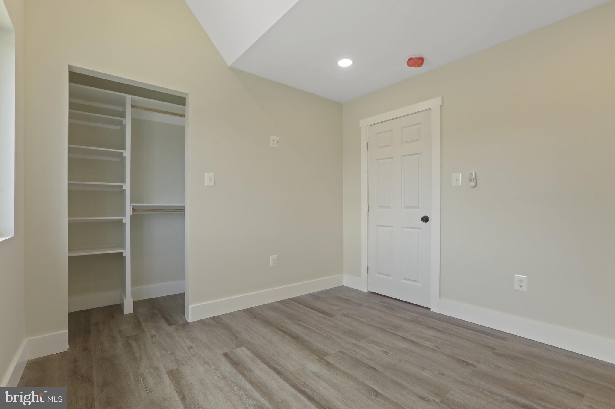 BROOKLYN - Residential
