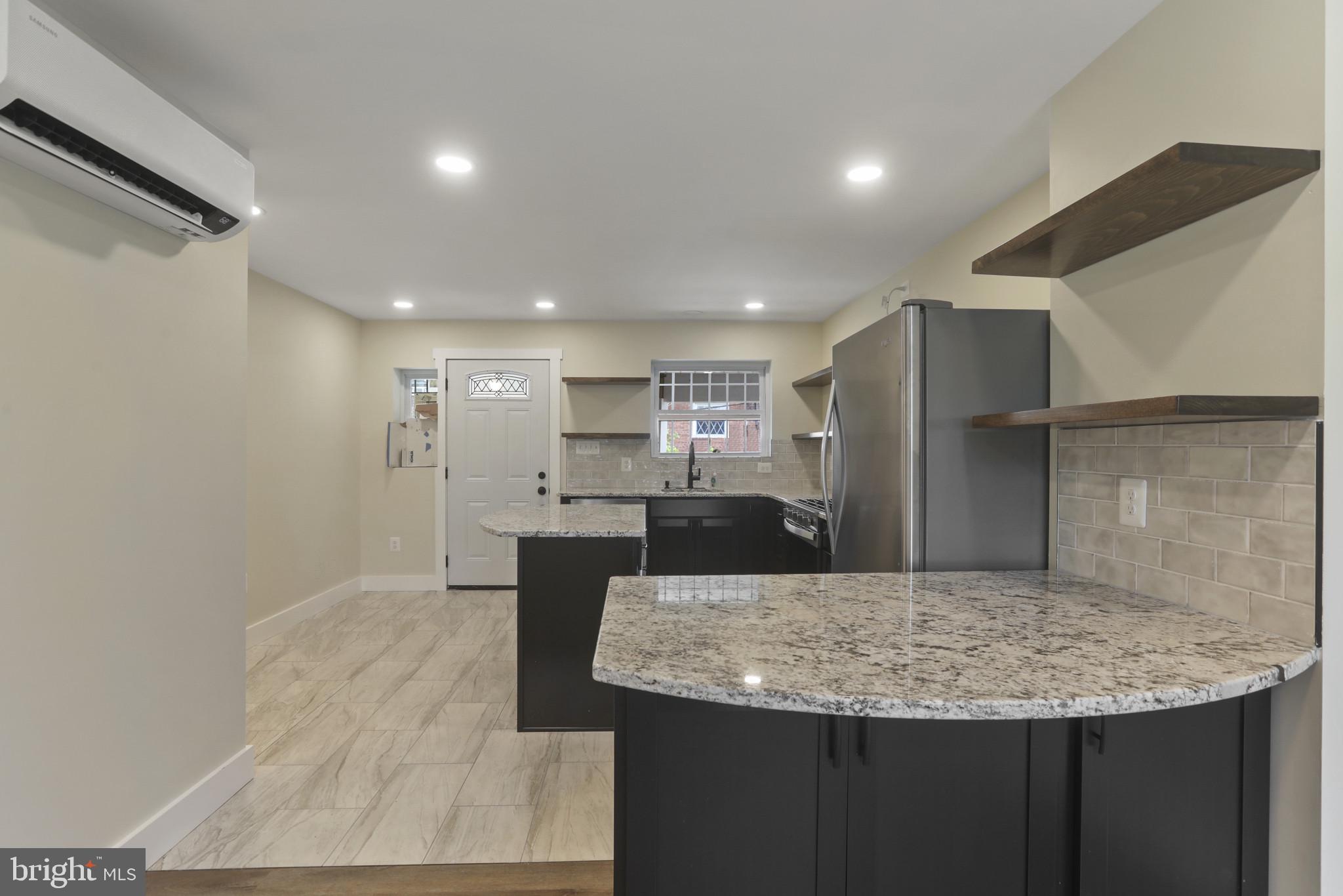 BROOKLYN - Residential