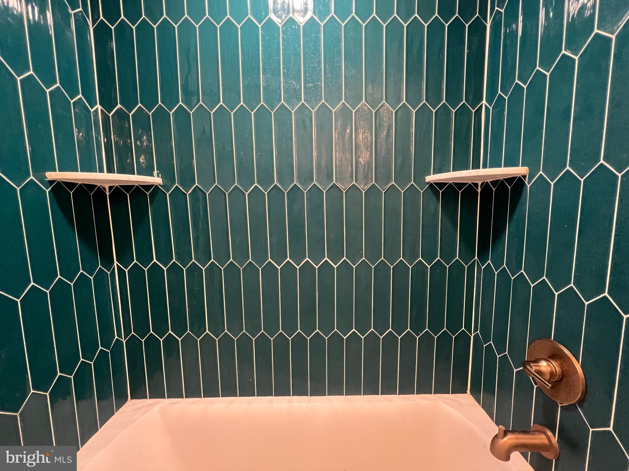 STRAWBERRY MANSION - Residential Lease