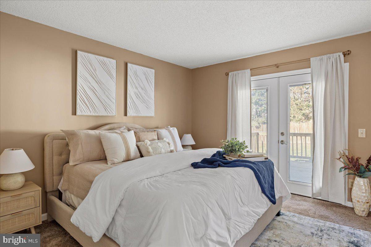 CLARK ST - Residential