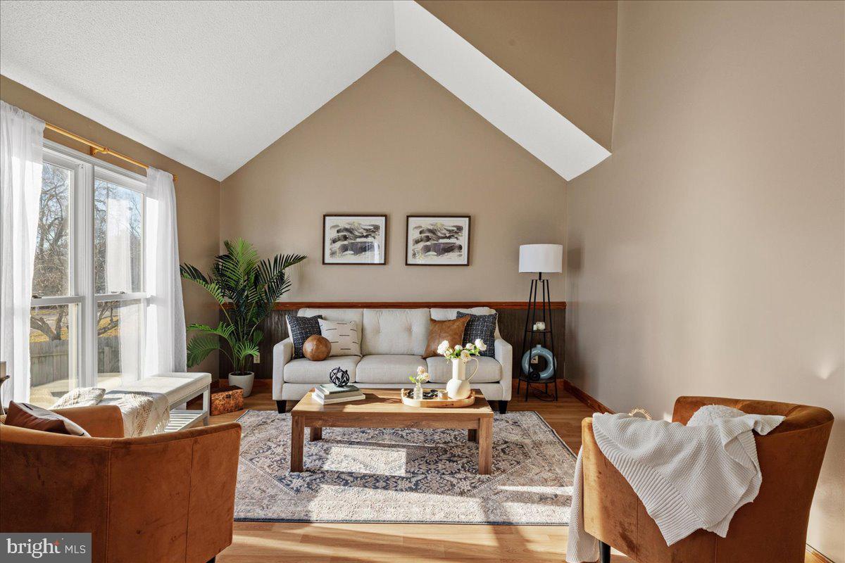 CLARK ST - Residential