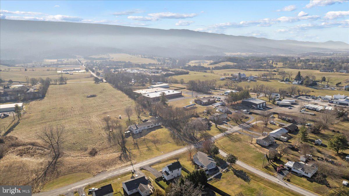 CLARK ST - Residential