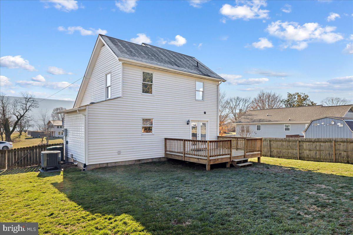 CLARK ST - Residential