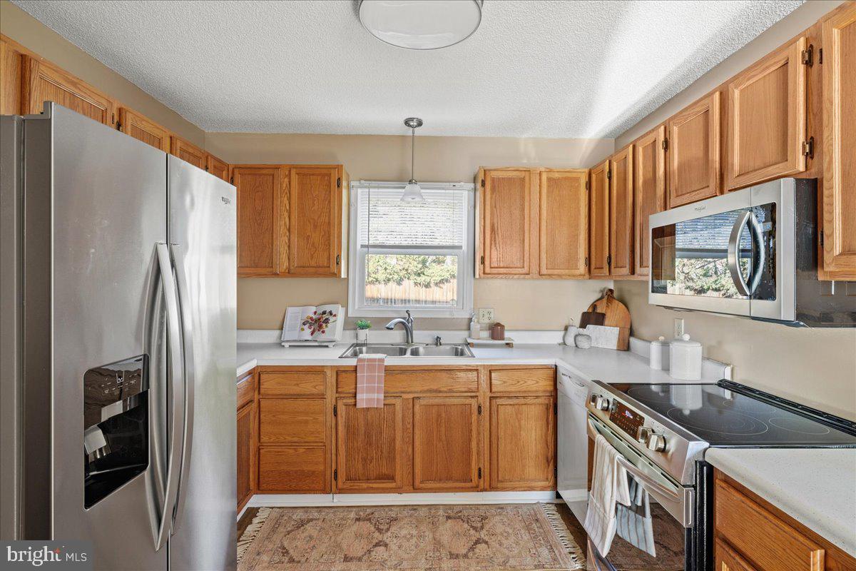 CLARK ST - Residential