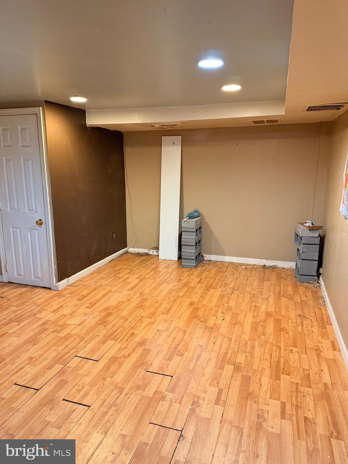 BELAIR-EDISON - Residential