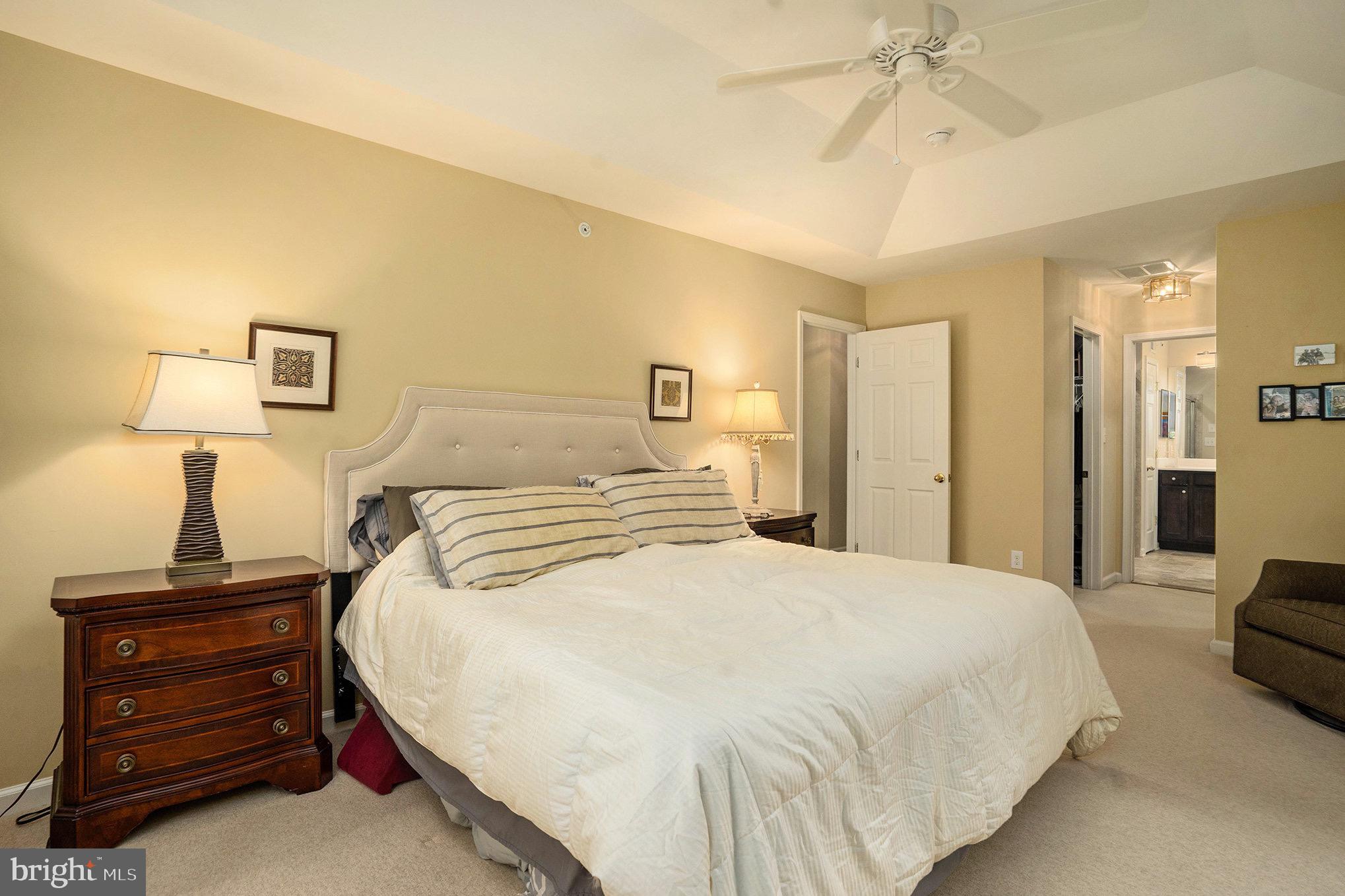 WHISPERING PINES - Residential