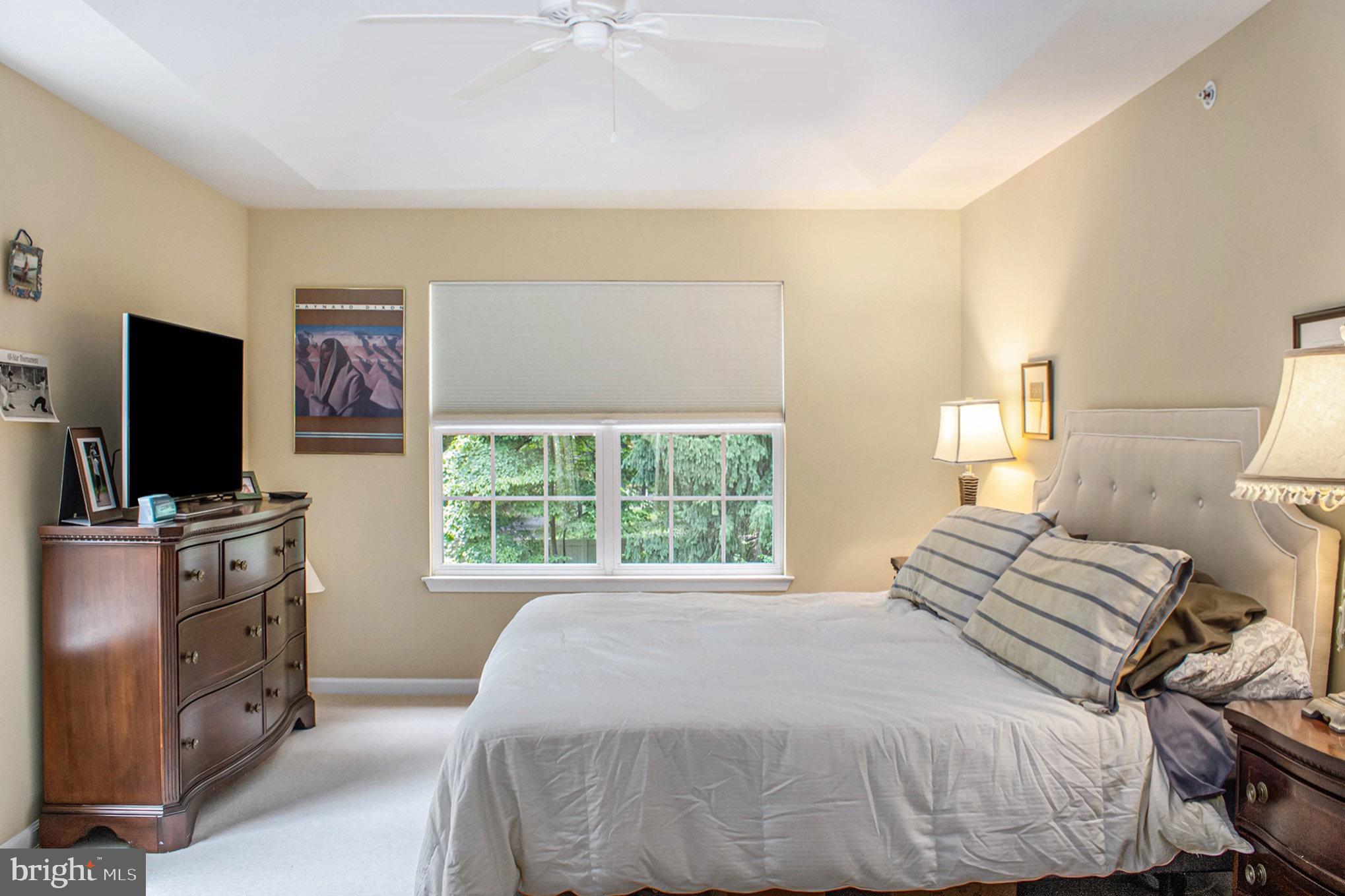 WHISPERING PINES - Residential