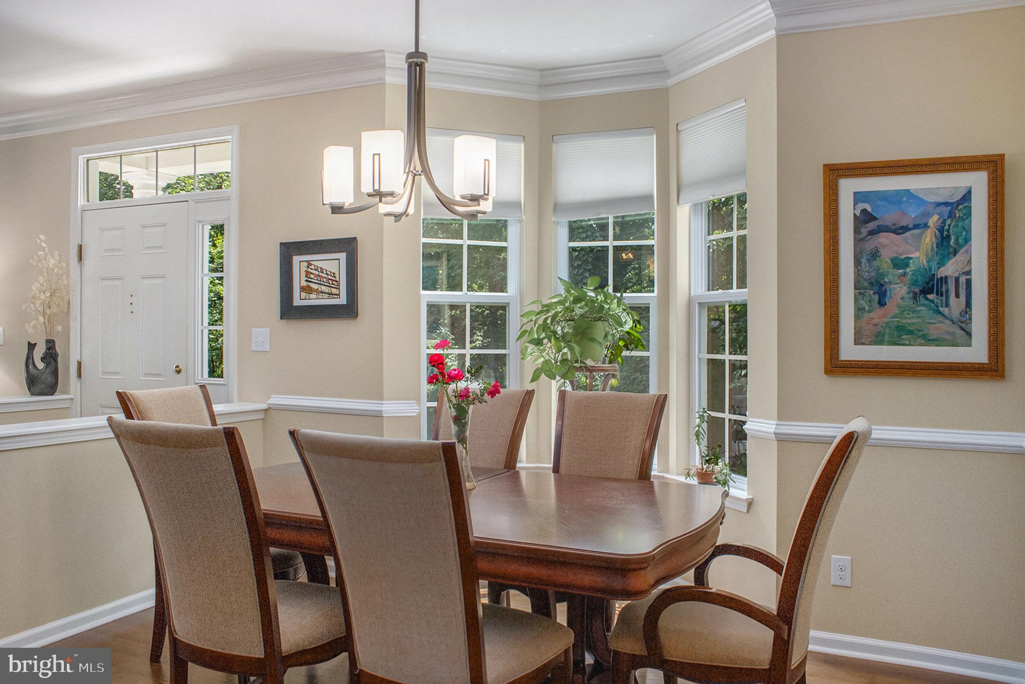 WHISPERING PINES - Residential