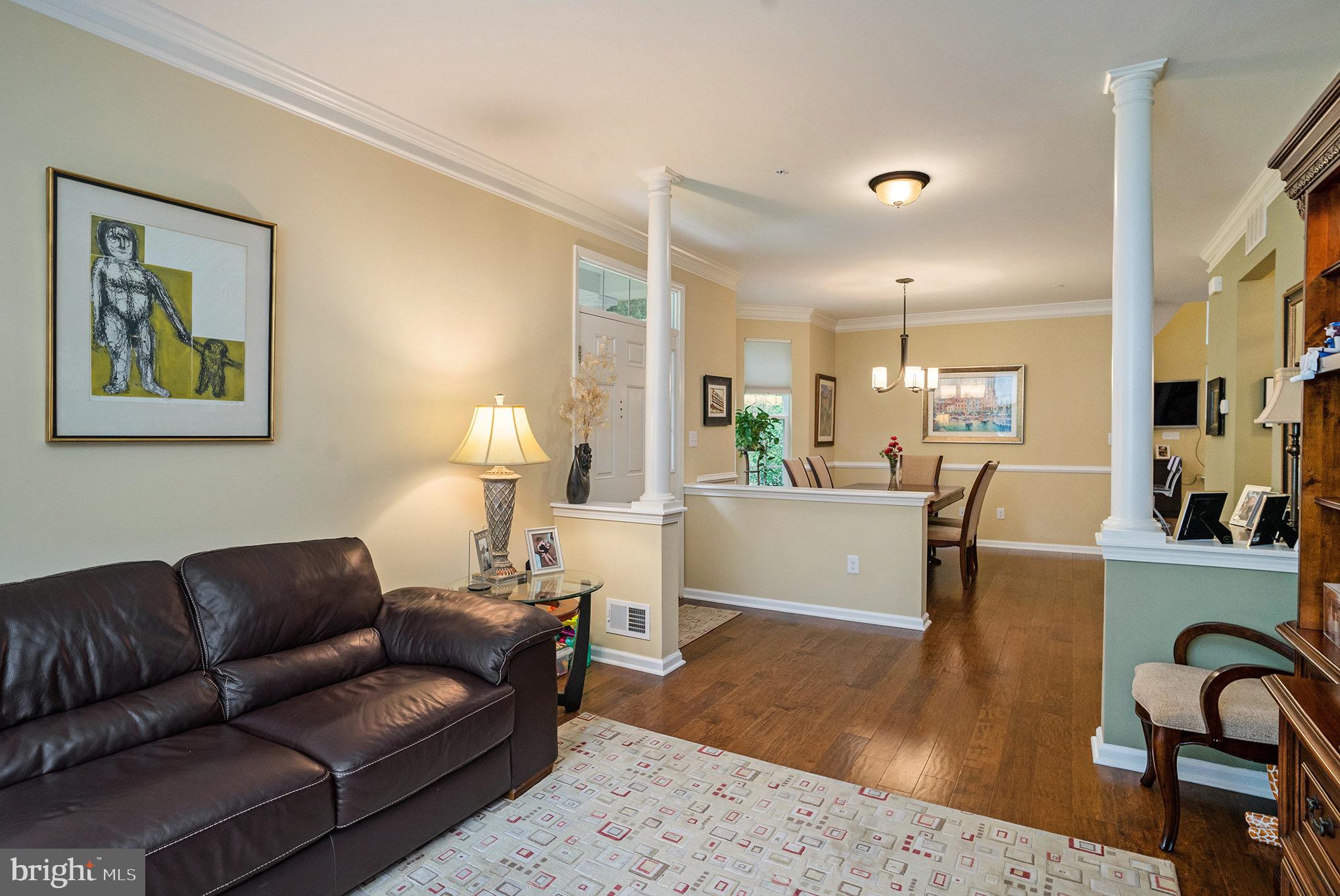 WHISPERING PINES - Residential