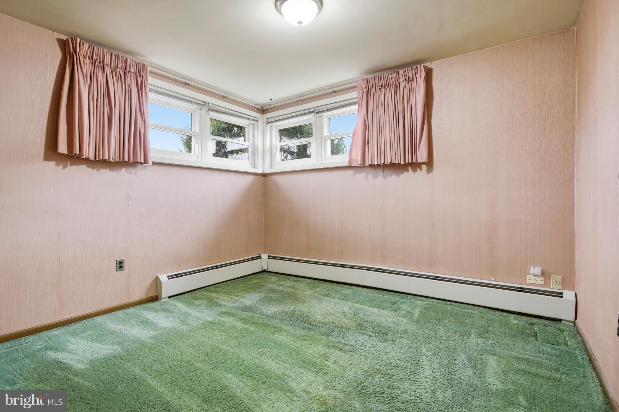 LANGFORD HILLS - Residential