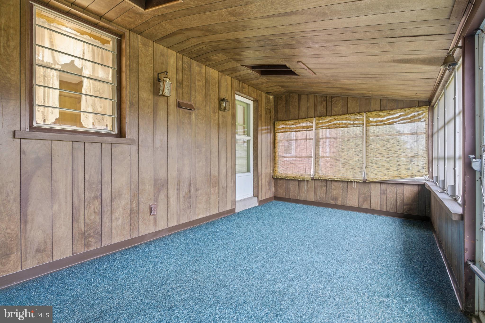 LANGFORD HILLS - Residential