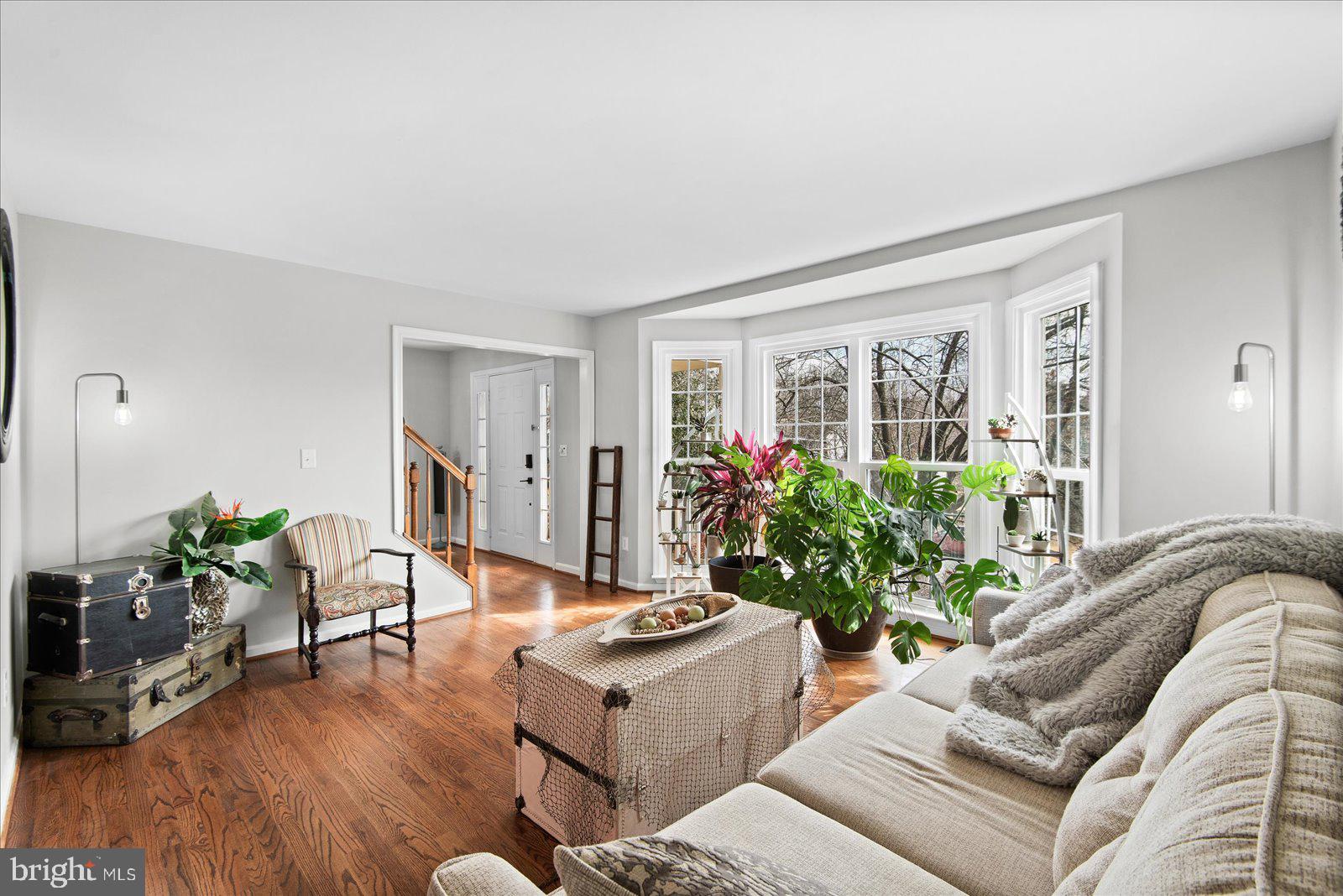 WATFORD VILLAGE - Residential