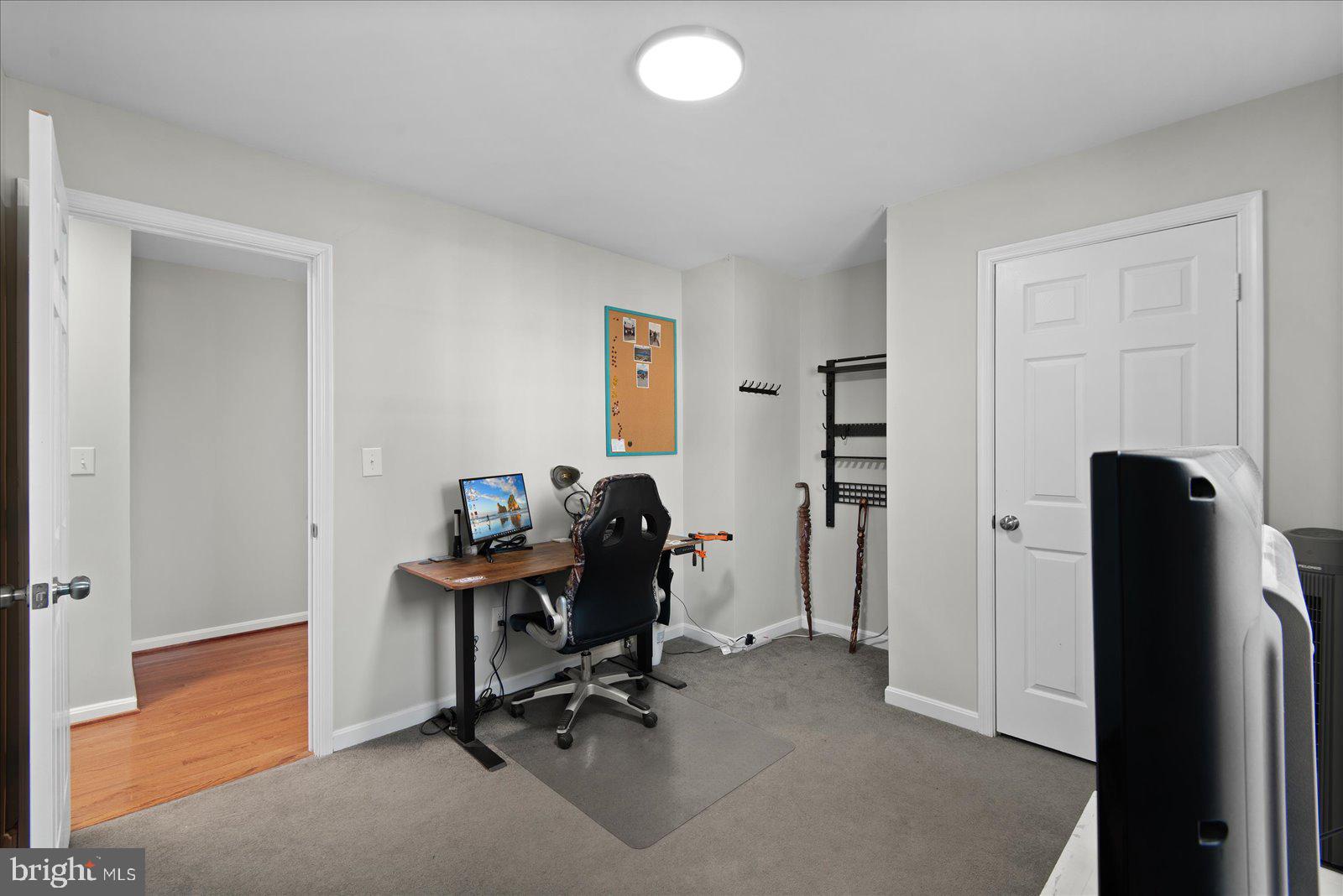 WATFORD VILLAGE - Residential