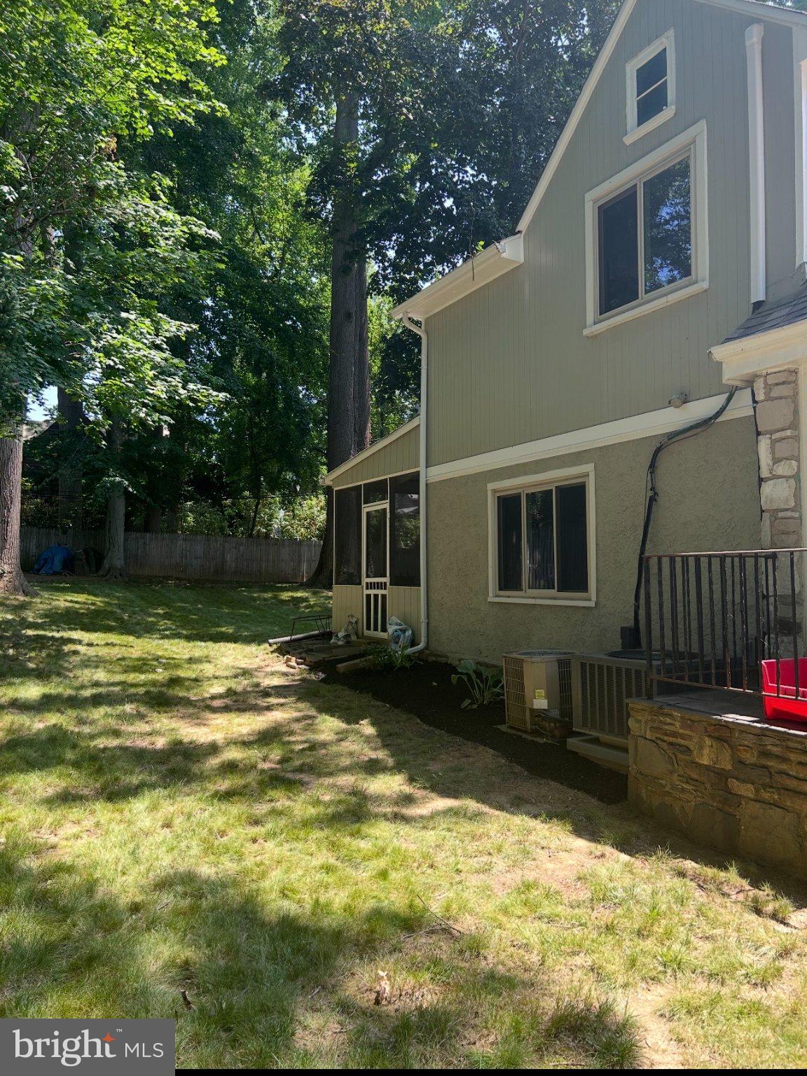 1205 WILDE AVENUE