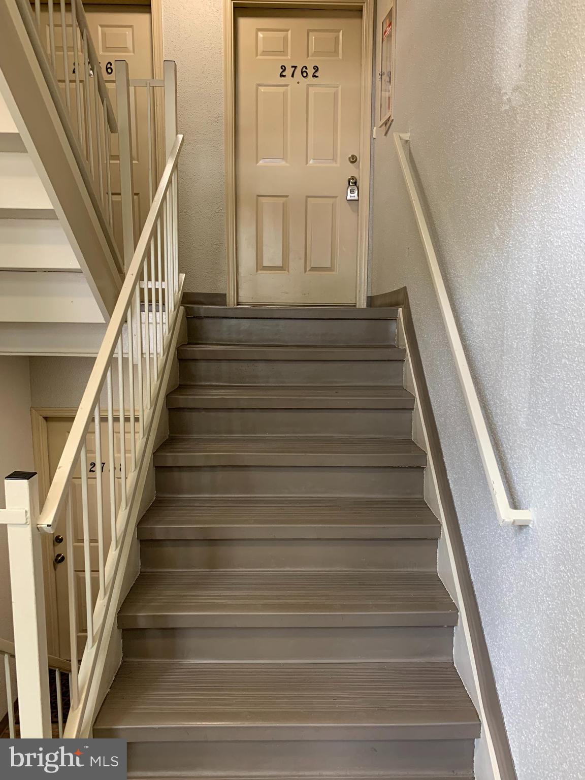 ANTIETAM SQUARE - Residential Lease