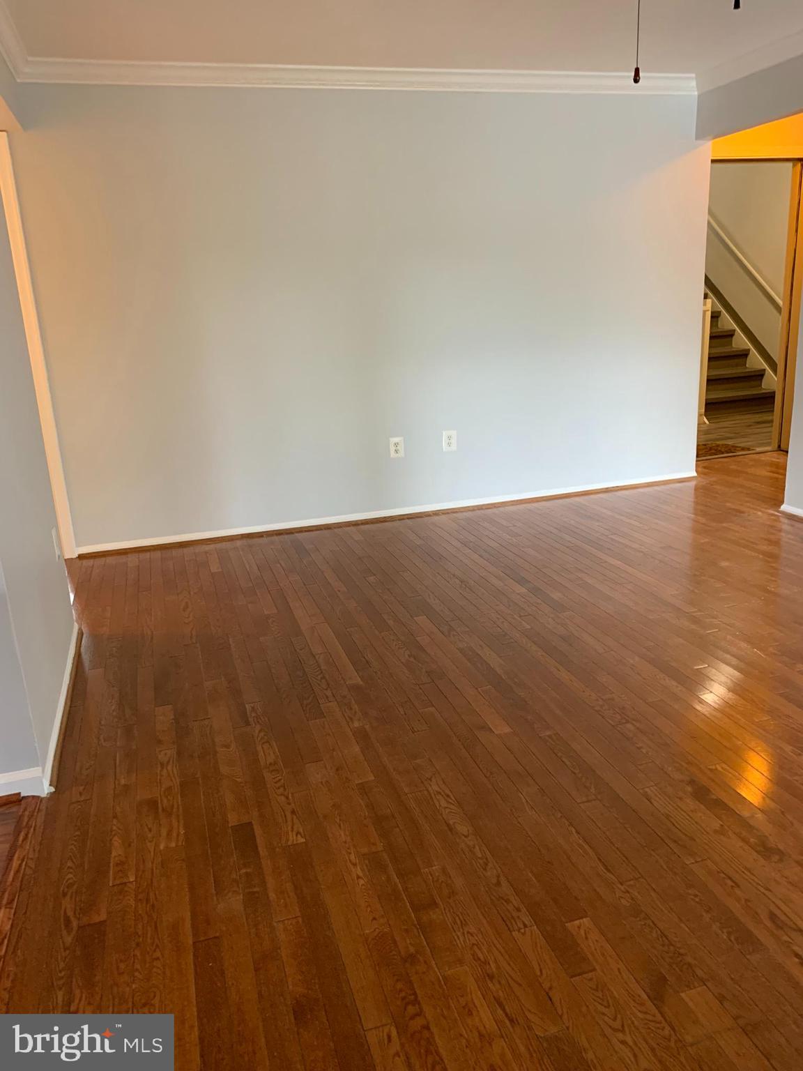 ANTIETAM SQUARE - Residential Lease