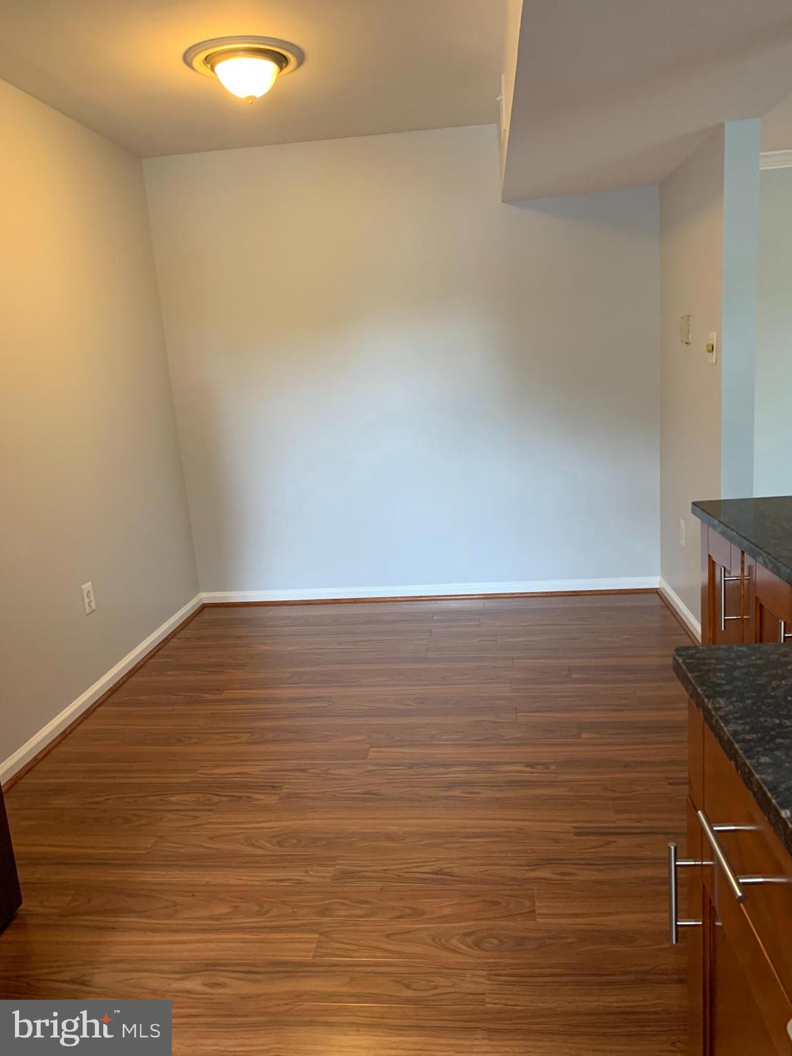 ANTIETAM SQUARE - Residential Lease