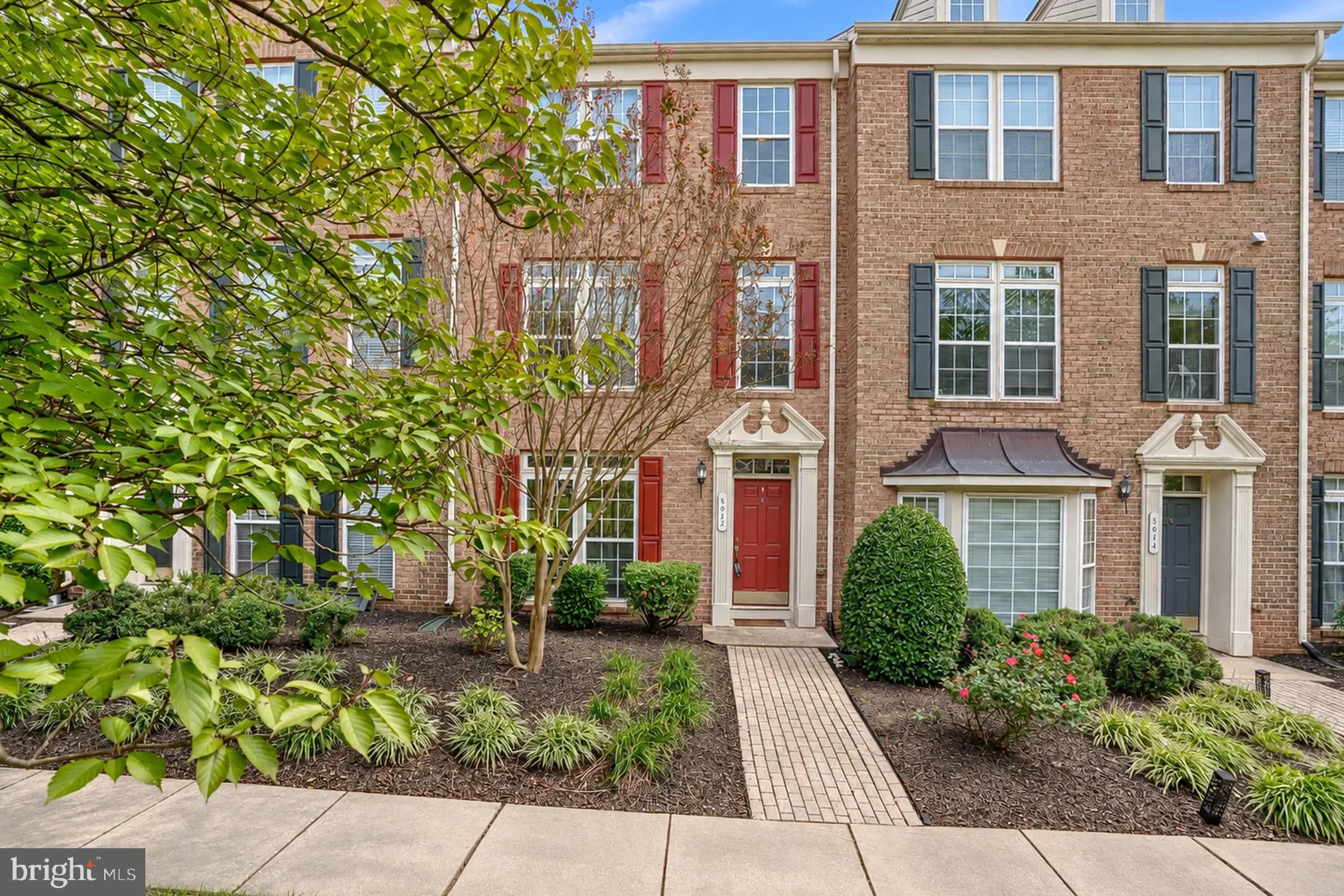 5012 Strawbridge Terrace Unit 5012