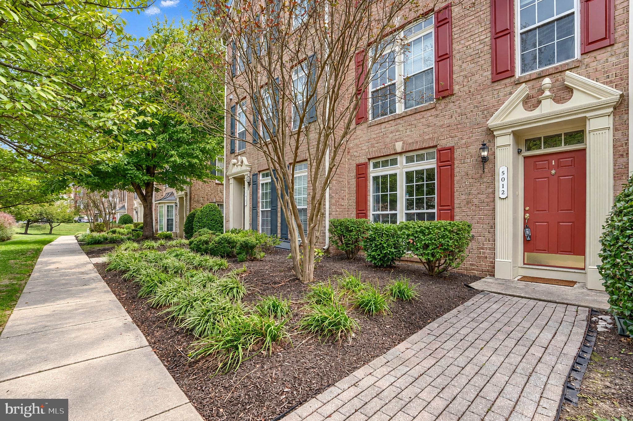 5012 STRAWBRIDGE TERRACE 5012