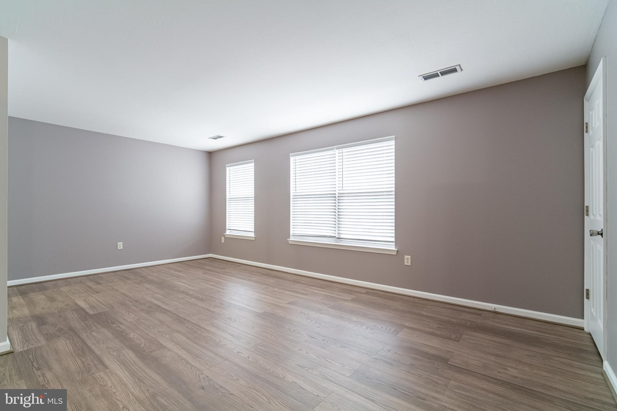 452B BUTTONWOOD LANE
