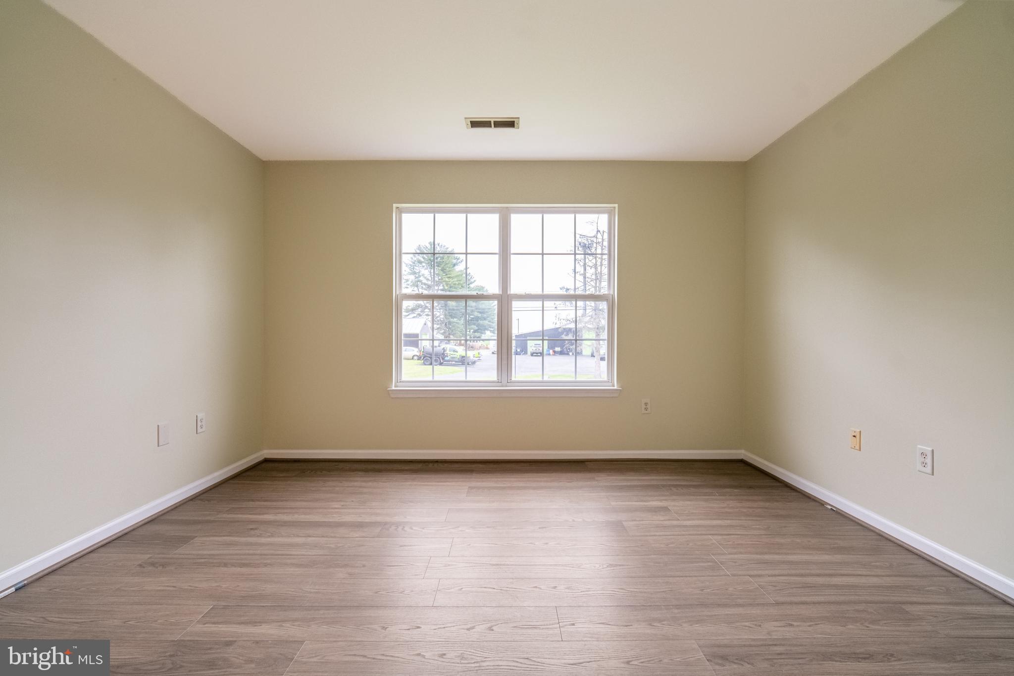 BUTTONWOOD GREEN - Residential