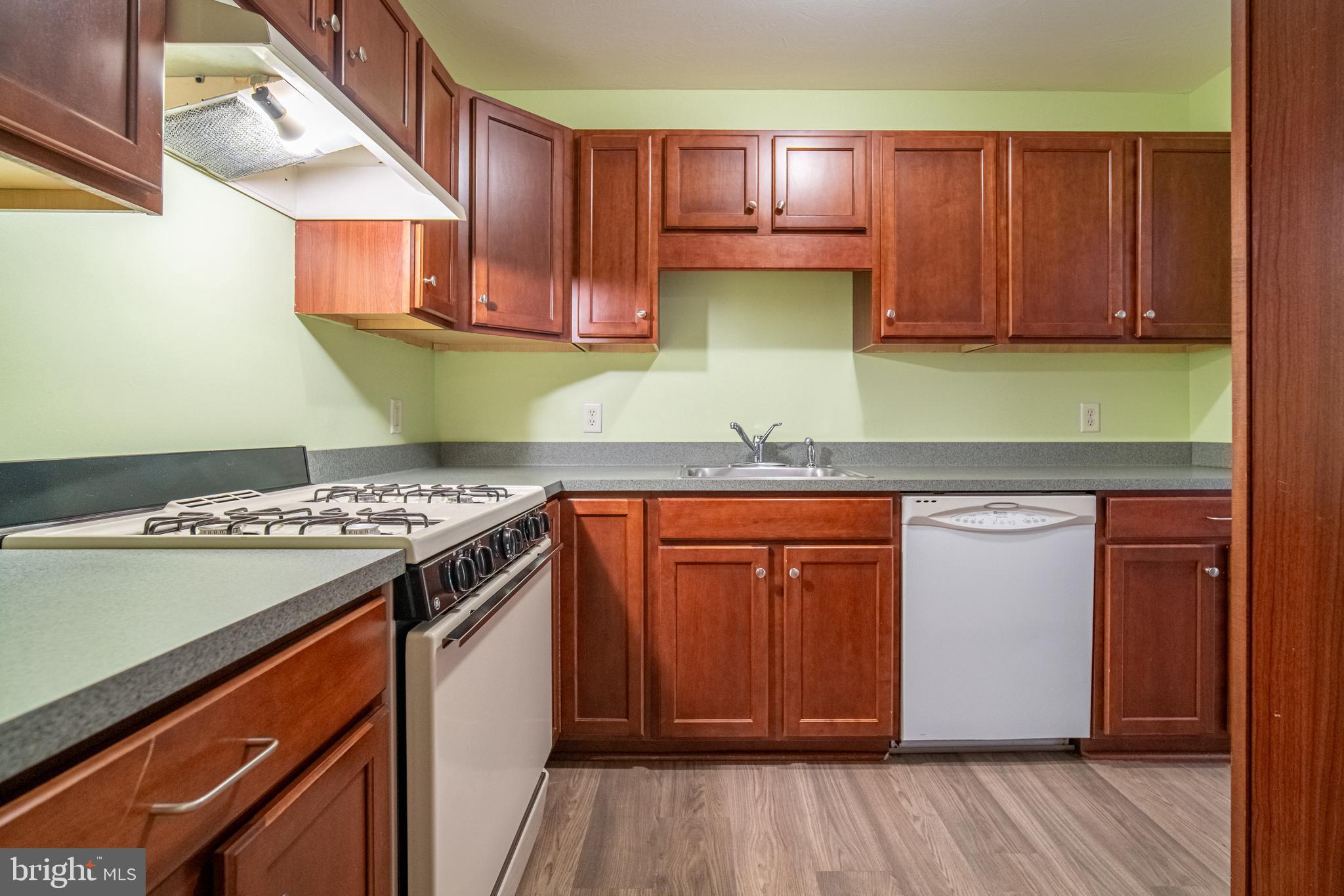 BUTTONWOOD GREEN - Residential